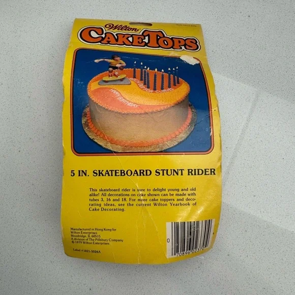 Vintage Wilton Cake Topper Skateboard Stunt Rider Skateboarder 1979 70s - Picture 7 of 10